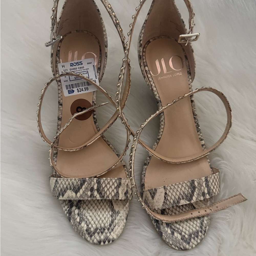 Jennifer Lopez Tan Strappy Heels